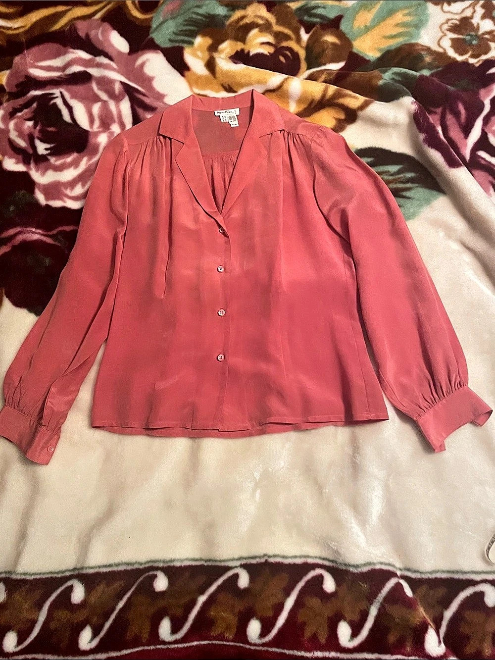 Marc d’Alcy Paris Pink 100% Silk Blouse Size 5/6 Like New
